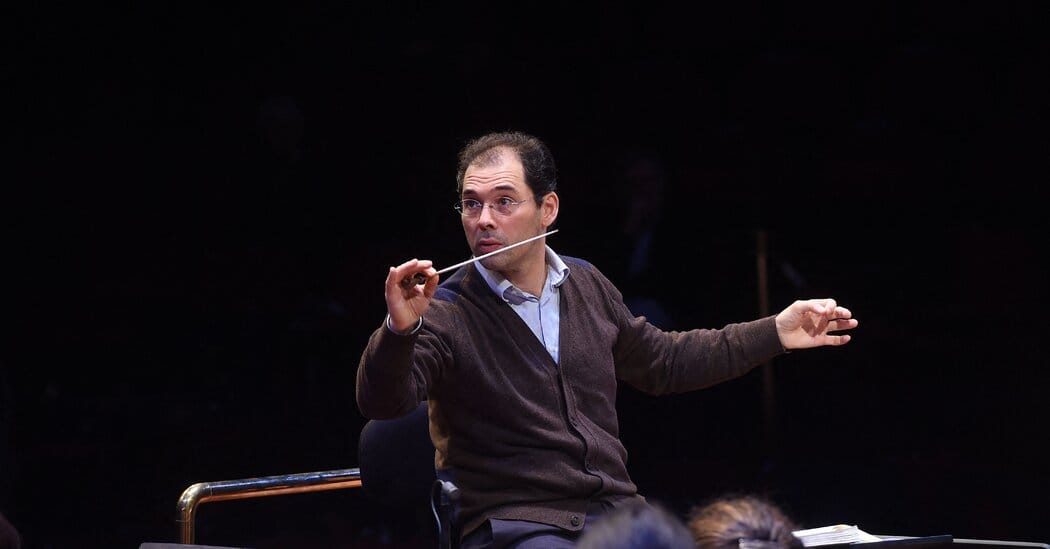 After putting pressure on Putin, the Russian conductor resigned from the posts of the Bolshoi and the French